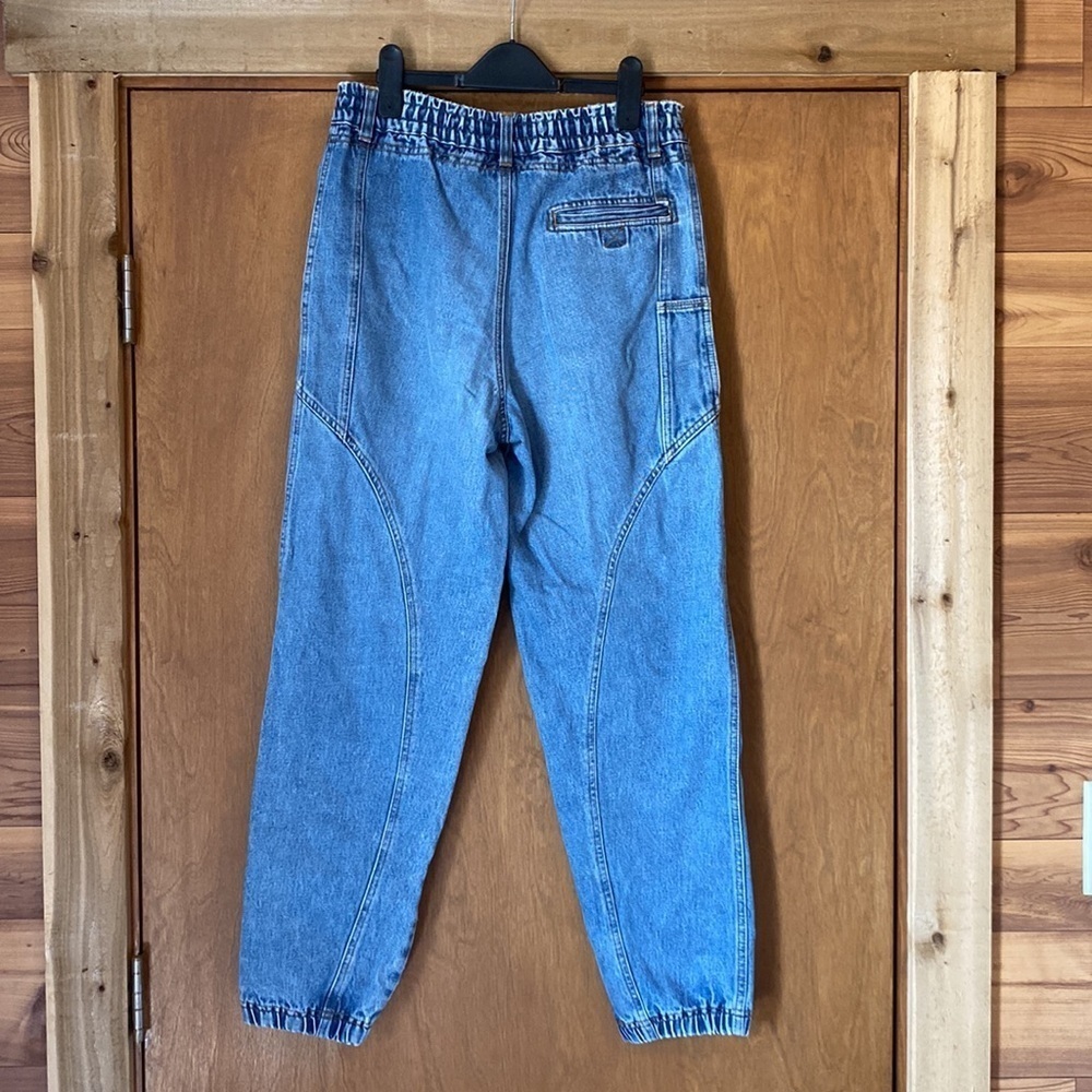 Maneuvers denim jeans - Picture 7 of 10